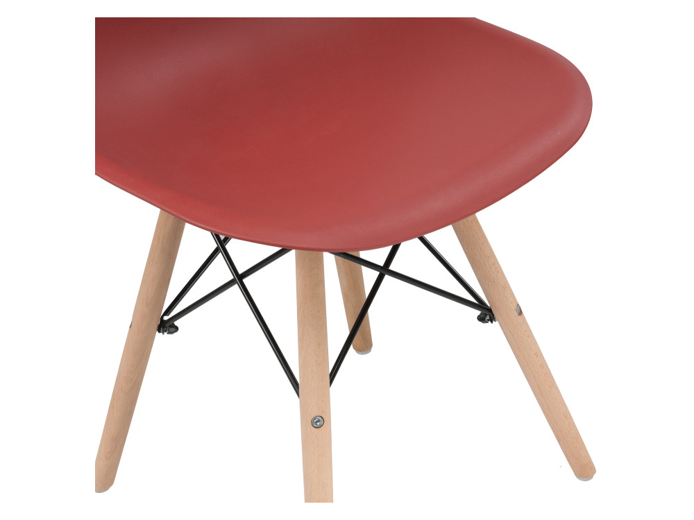 Пластиковый стул Eames PC-015 bordeaux