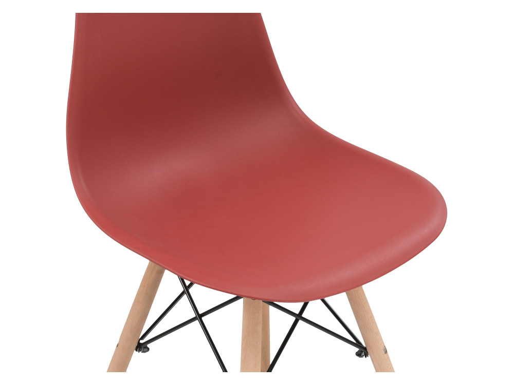 Пластиковый стул Eames PC-015 bordeaux